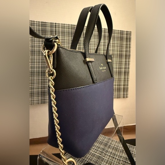 Kate Spade Cedar Creek Harmony Crossbody Bag - Picture 3 of 9